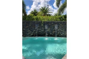 9168 Mercato Ln, Naples, FL 34108, Sold 12/06/21