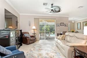 8104 Piedmont Dr, Naples, FL 34104, Sold 09/24/21