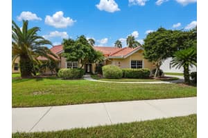 8420 Arborfield Ct, Fort Myers, FL 33912, Sold 11/25/21