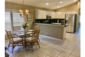 2817 Amberwood Ln, Naples, FL 34120, Sold 10/05/21