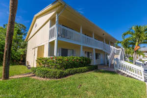 4611 Bayshore Dr, Naples, FL 34112, Sold 10/26/21