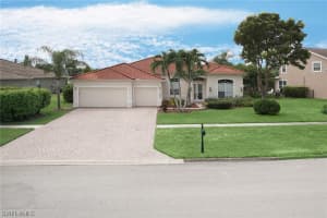 2263 Grove Dr, Naples, FL 34120, Sold 09/29/21