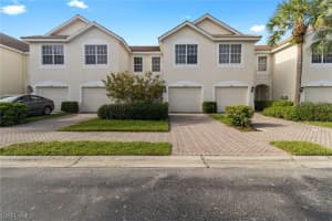 904 Hampton Cir, Naples, FL 34105, Sold 10/06/21