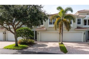1410 Mariposa Cir, Naples, FL 34105, Sold 10/01/21