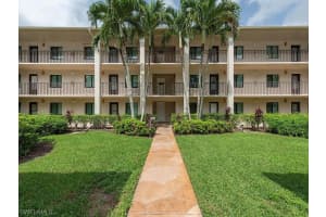 5754 Deauville Cir, Naples, FL 34112, Sold 09/20/21