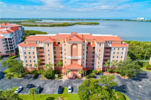 201 Vintage Bay Dr, Marco Island, FL 34145, Sold 11/30/21