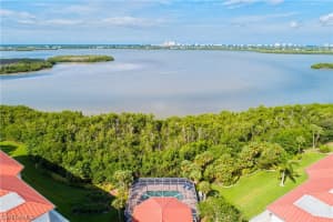 201 Vintage Bay Dr, Marco Island, FL 34145, Sold 11/30/21