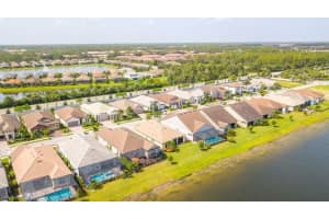3287 Pilot Cir, Naples, FL 34120, Sold 09/27/21