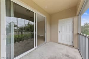 8505 Oakshade Cir, Fort Myers, FL 33919, Sold 09/20/21