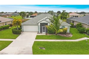 4640 Varsity Cir, Lehigh Acres, FL 33971, Sold 10/15/21