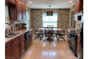 3145 Carriage Cir, Naples, FL 34105, Sold 11/02/21