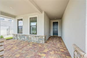9641 Everglades Dr, Naples, FL 34120, Sold 01/04/22