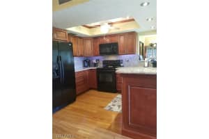 5930 Trailwinds Dr APT 321, Fort Myers, FL 33907, Sold 11/08/21