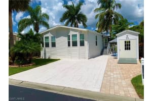 1066 Silver Lakes Blvd, Naples, FL 34114, Sold 02/15/22