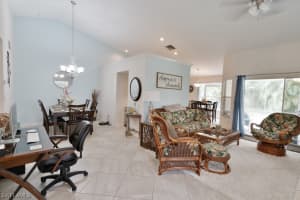 1425 Monarch Cir, Naples, FL 34116, Sold 10/29/21