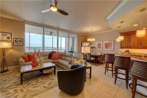 2104 W First St APT 2202, Fort Myers, FL 33901, Sold 11/02/21