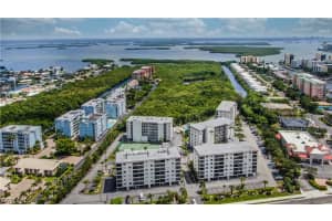 6893 Estero Blvd APT 425, Fort Myers Beach, FL 33931, Sold 11/05/21
