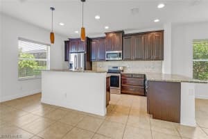 3672 Canopy Cir, Naples, FL 34120, Sold 12/01/21