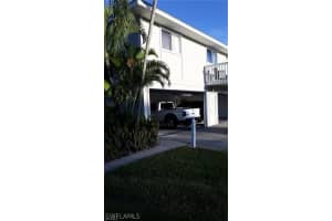 3293 New South Province Blvd Apt 3, Fort Myers, FL 33907, Sold 04/12/22