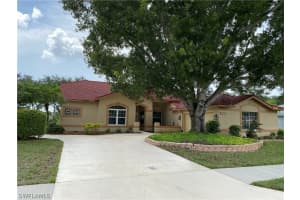 12561 Allendale Cir, Fort Myers, FL 33912, Sold 10/27/21