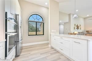 571 Beachwalk Cir, Naples, FL 34108, Sold 11/17/21