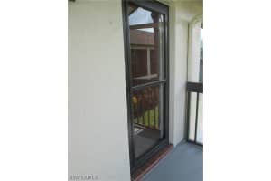 9290 Lake Park Dr APT 206, Fort Myers, FL 33919, Sold 10/14/21