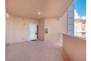 201 Vintage Bay Dr, Marco Island, FL 34145, Sold 11/22/21