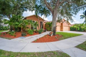 164 Skipping Stone Ln, Naples, FL 34119, Sold 10/15/21