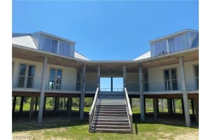 4150 Dingman Dr, Sanibel, FL 33957, Sold 03/25/22