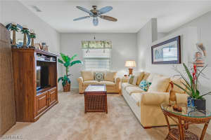 465 Robin Hood Cir, Naples, FL 34104, Sold 10/27/21