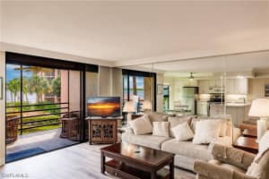 1085 Bald Eagle Dr, Marco Island, FL 34145, Sold 12/16/21