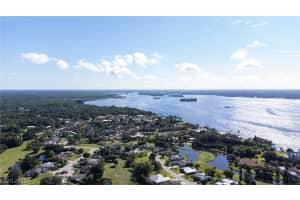15210 Riverbend Blvd, North Fort Myers, FL 33917, Sold 10/25/21