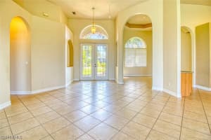 18073 Royal Tree Pkwy, Naples, FL 34114, Sold 12/30/21
