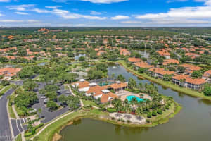 3056 Horizon Ln, Naples, FL 34109, Sold 10/14/21