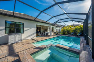 2146 Antigua Ln, Naples, FL 34120, Sold 12/10/21