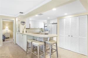 5117 Sea Bell Rd c201, Sanibel, FL 33957, Sold 10/29/21