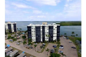 4263 Bay Beach Ln APT 117, Fort Myers Beach, FL 33931, Sold 10/15/21