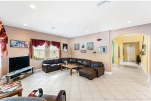 1735 Sarazen Pl, Naples, FL 34120, Sold 02/01/22