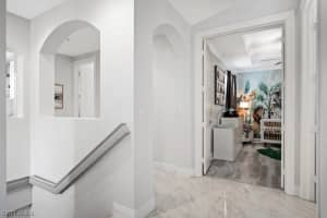 1325 Mariposa Cir, Naples, FL 34105, Sold 10/21/21
