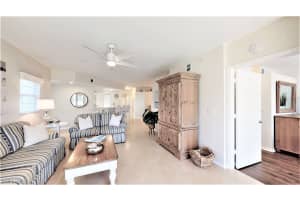 6914 Satinleaf Rd N, Naples, FL 34109, Sold 10/25/21