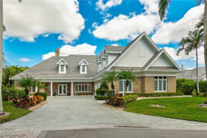 712 St Georges Ct, Naples, FL 34110, Sold 03/21/22