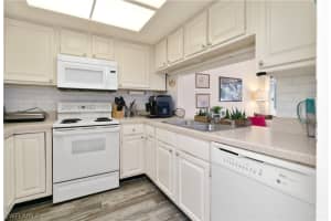 8805 Lateen Ln APT 203, Fort Myers, FL 33919, Sold 11/22/21