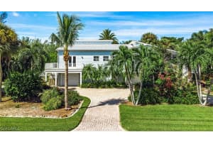 14221 Clubhouse Dr, Bokeelia, FL 33922, Sold 11/04/21