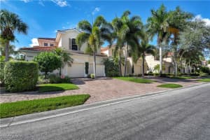 12855 Carrington Cir Unit 101, Naples, FL 34105, Sold 12/20/21