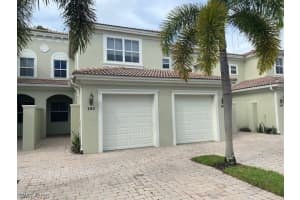 1415 Mariposa Cir, Naples, FL 34105, Sold 11/15/21