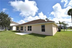 18410 Pine Nut Ct, Lehigh Acres, FL 33972, Sold 11/23/21