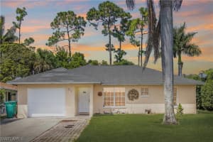5305 Warren St, Naples, FL 34113, Sold 03/01/22