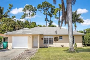 5305 Warren St, Naples, FL 34113, Sold 03/01/22