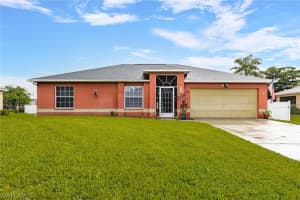 6351 Castlewood Cir, Fort Myers, FL 33905, Sold 11/30/21