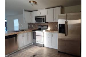 255 Clark St, North Fort Myers, FL 33903, Sold 12/02/21
